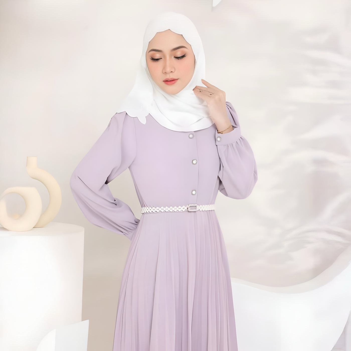 Modest Fashion Lavender Pleated Dress