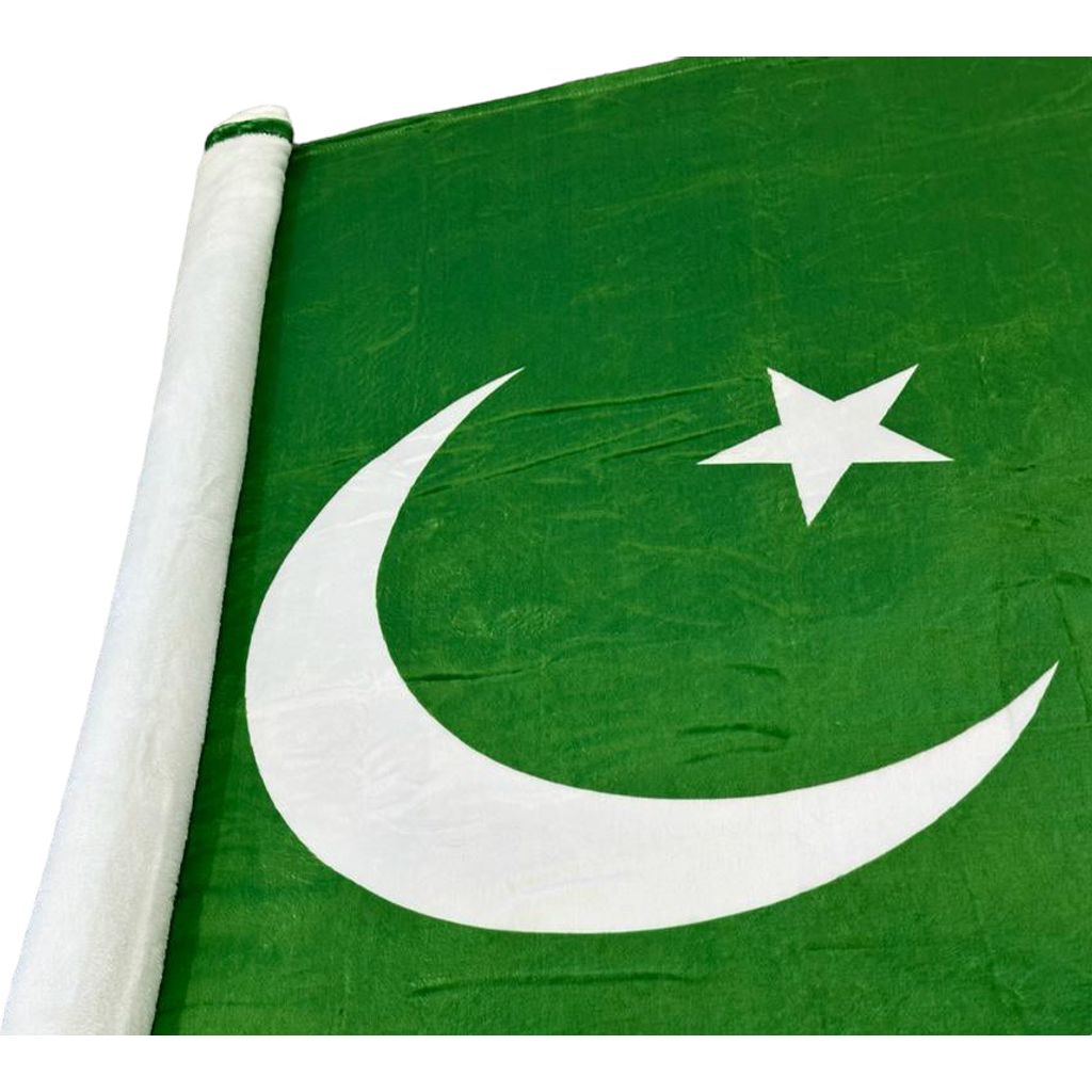 Pakistan Flag Throw Blanket